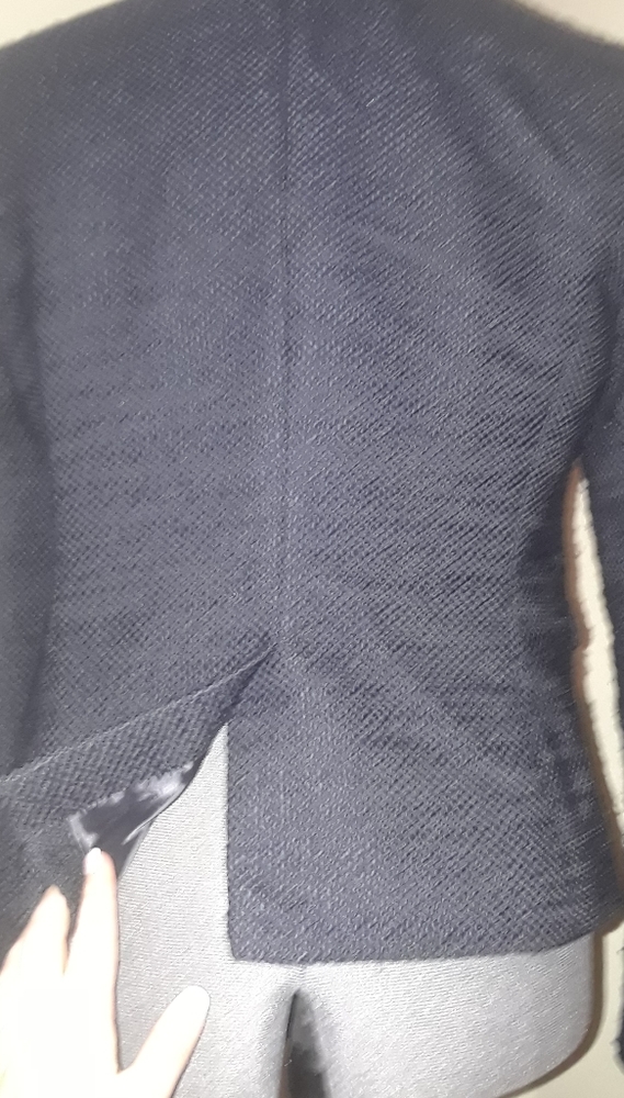 Ann Taylor Navy Blazer - Picture 4 of 6
